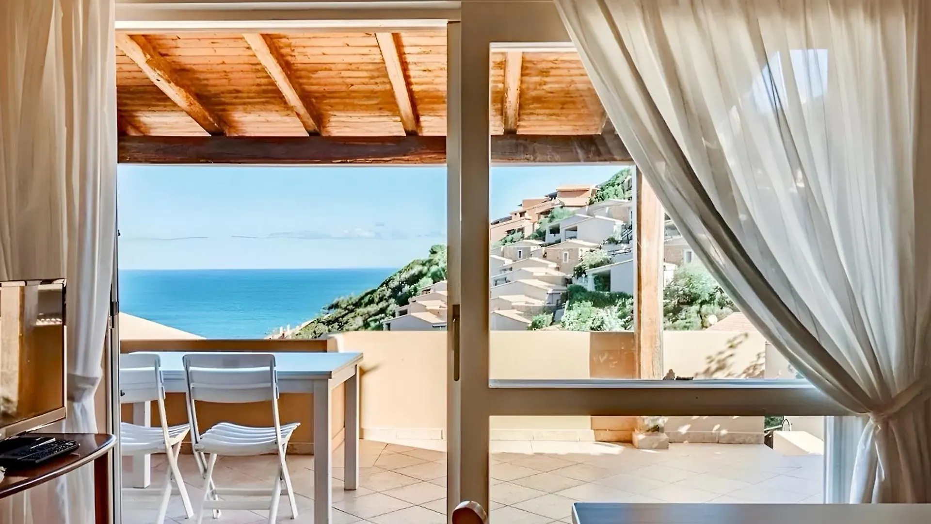 Casa Il Bouganville contacts
